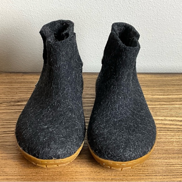 Glerups Charcoal Wool Low Boot Slippers, New in Box - Picture 3 of 8